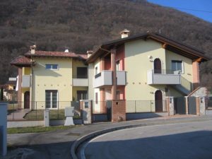 05-N-Edificio-con-5-unita